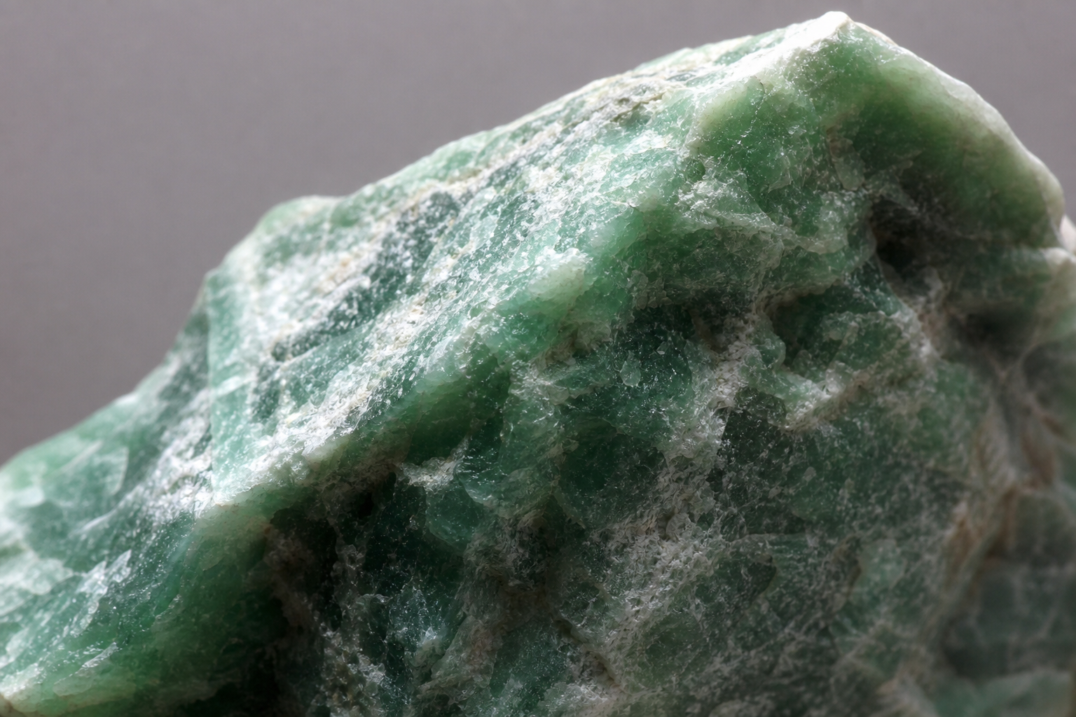 Jade natural en bruto